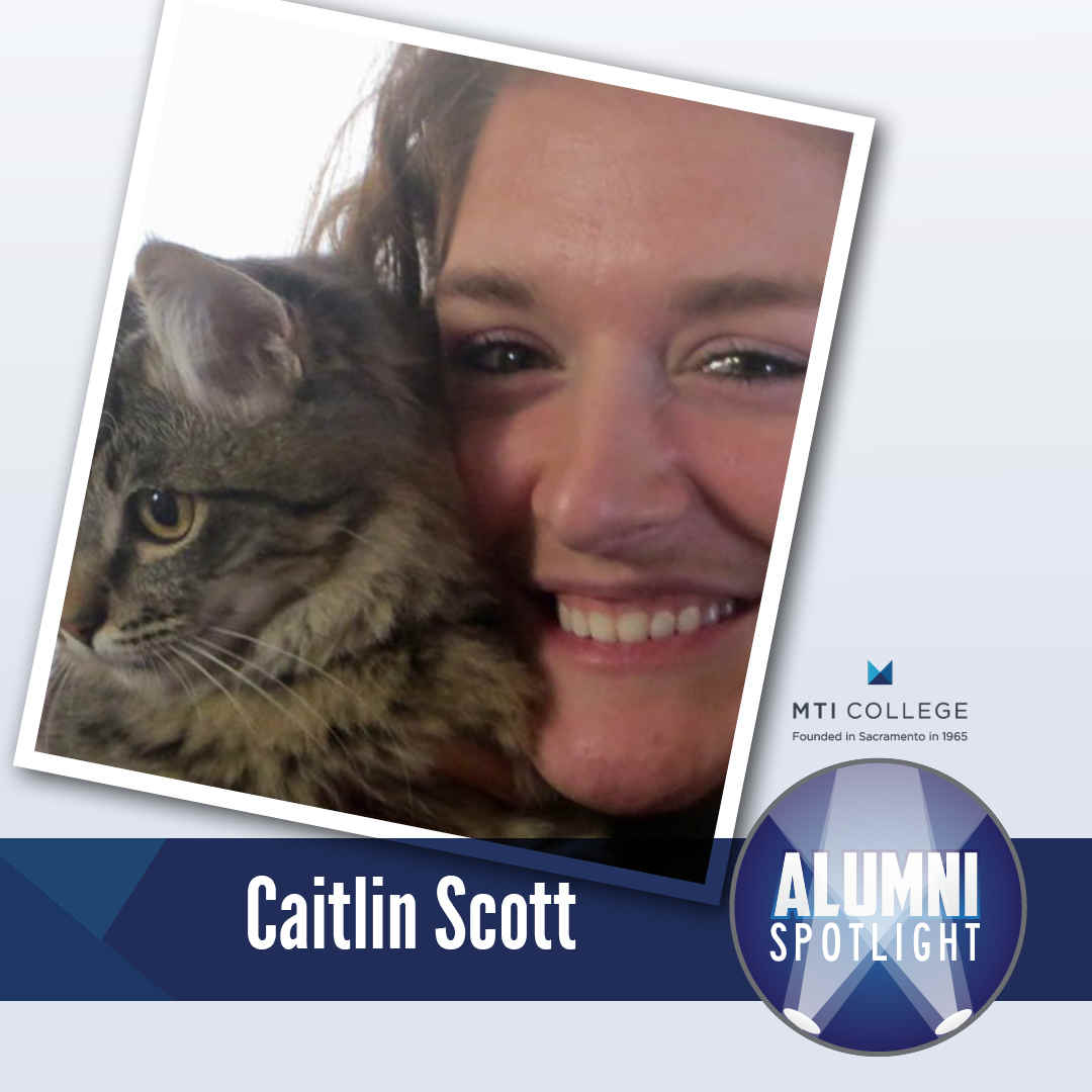 Alumni Caitlin Scott